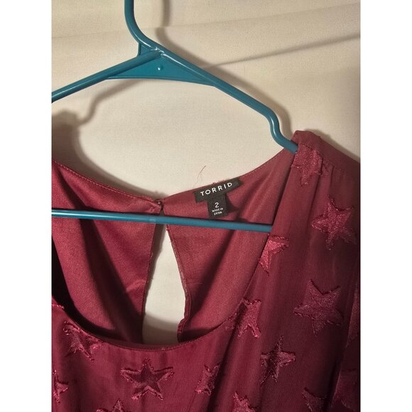 NEW Torrid Womens Plus Size 2 2X Red Star Pattern Stunning Dress Ruffles Midi - Picture 4 of 4